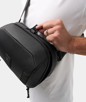 Nomatic McKinnon Camera Sling 5L